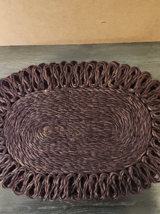 VTG 70's Woven Oval Looped Floral Edge Placemat Centerpiece Set of 4 Cottagecore - Picture 2 of 11